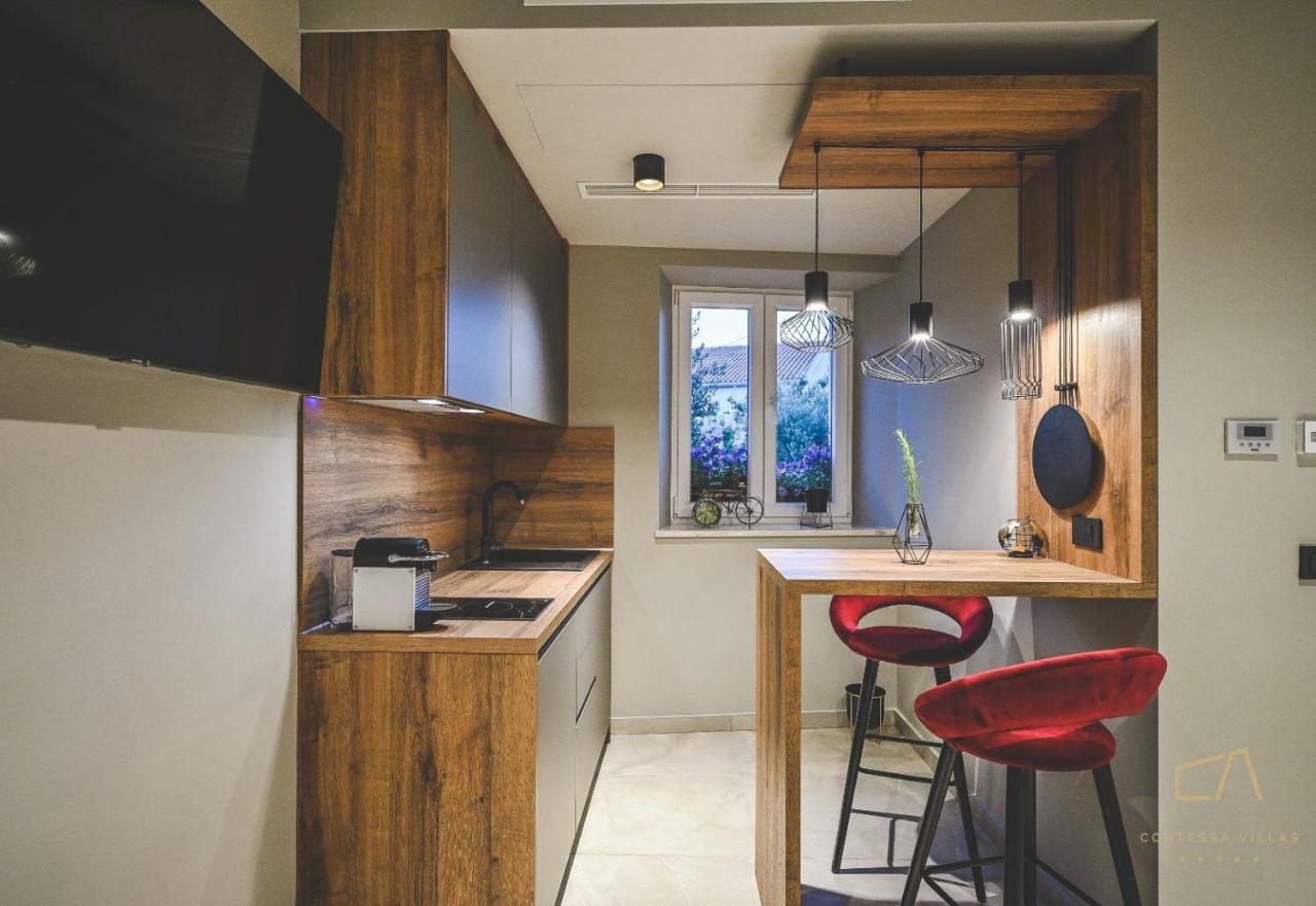 Galija Luxury Suites 크르크 외부 사진